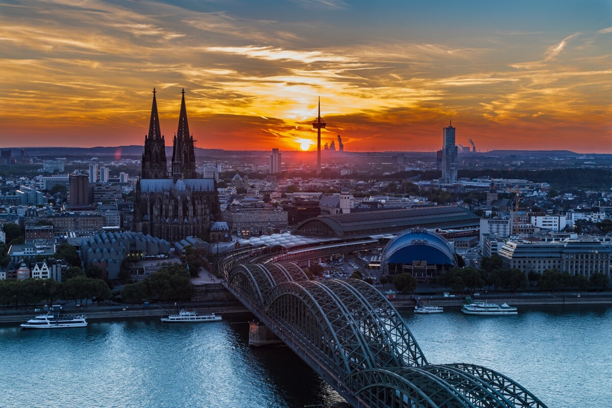 Städtetrip nach Köln: Atemberaubendes Panorama der Rheinmetropole